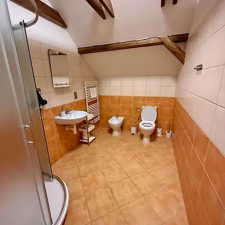 Hotel Zamek - The Old Yard 4*