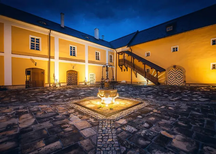 Zamek Rychvald - The Old Yard Rychvald